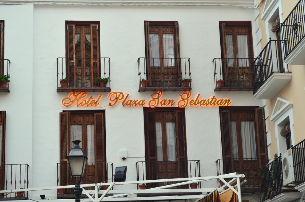 Plaza San Sebastian Hotel Antequera Exterior photo